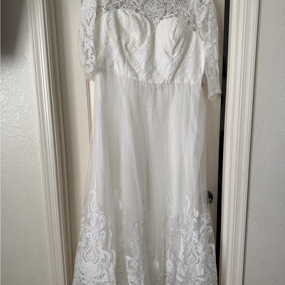 Elegant White Lace Women Dress